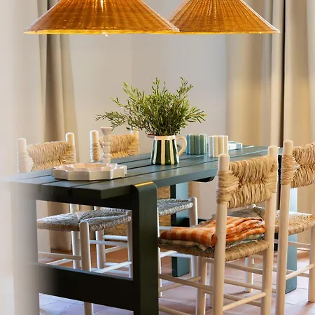Aparthotel Les De Chateau Roussillon - Les Collection 4*